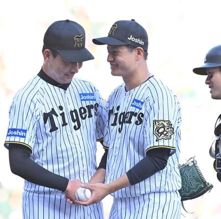 阪神 大竹耕太郎と岩崎優の感動シーン 2人が笑顔で2年前のリベンジ 育成出身初の12球団勝利を達成
