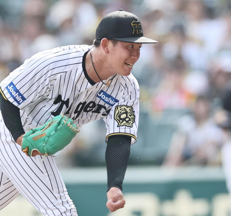 　先発し、投げ込む伊原（撮影・田中太一）