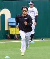 　黙々とダッシュを繰り返す門別（撮影・北村雅宏）