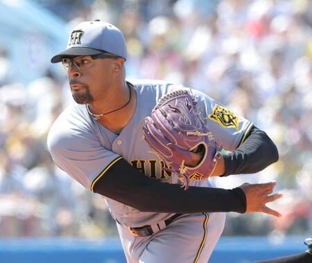 　ヤクルト戦に登板し力投するデュプランティエ（撮影・西岡正）