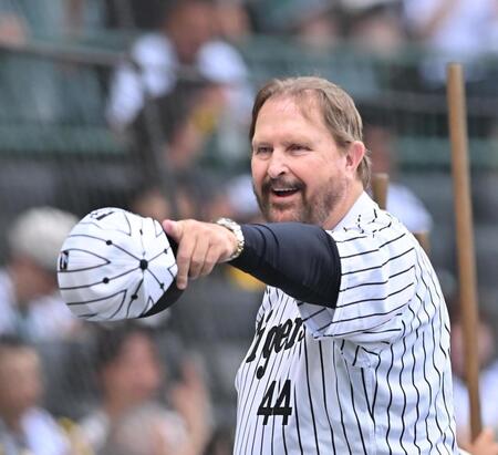 阪神　ランディ・バース氏がスタンドに！？ファンもビックリ「フツーに客席にいてワッショイしていた」タイガース愛にじむ