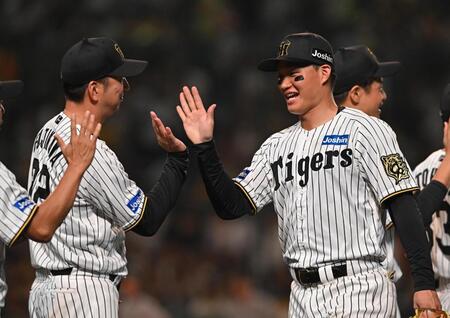 阪神・藤川監督　リクエストは「最終責任は自分」好判断が決勝点生むも「締め切れたからこそ森下のタッチが生きた」岩崎をたたえる