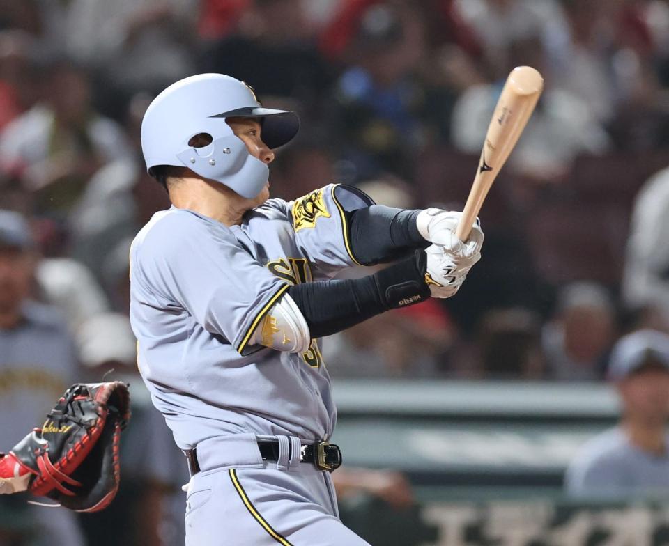 強い！10連勝中の阪神がすぐさま逆転 糸原が犠飛、中野が同点