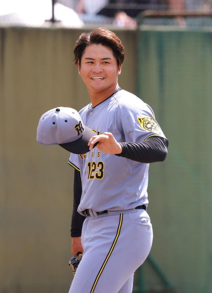 　１回２／３を無安打で抑えた松原（撮影・石湯恒介）