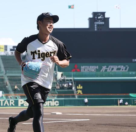 　ノックを受ける島本（撮影・田中太一）