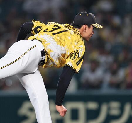 　９回、プロ初登板で投げ込む早川（撮影・田中太一）