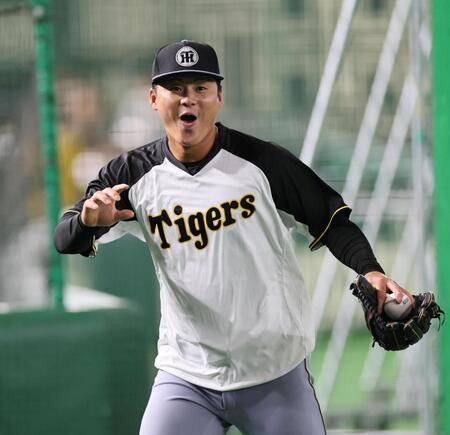 　明るい表情で練習をする前川（撮影・田中太一）