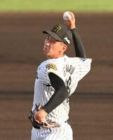 　力投する先発の今朝丸（撮影・西田忠信）