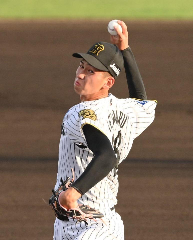 　力投する先発の今朝丸（撮影・西田忠信）