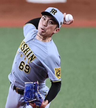 　８回を無失点に抑える石井（撮影・田中太一）