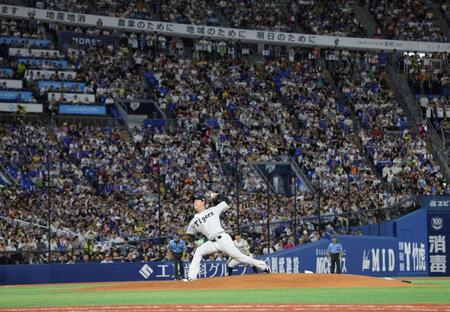 　６回に登板した及川（撮影・西岡正）