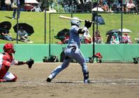 　３回、適時打を放った前川