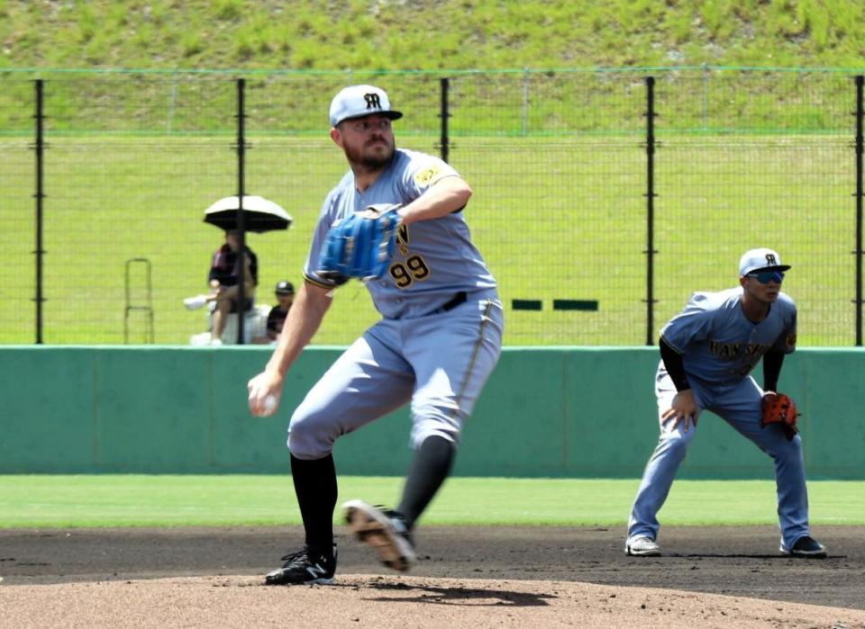 　先発で５回無失点と力投したビーズリー