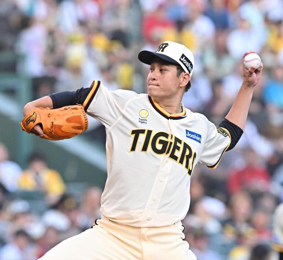 　力投する先発の大竹（撮影・西田忠信）