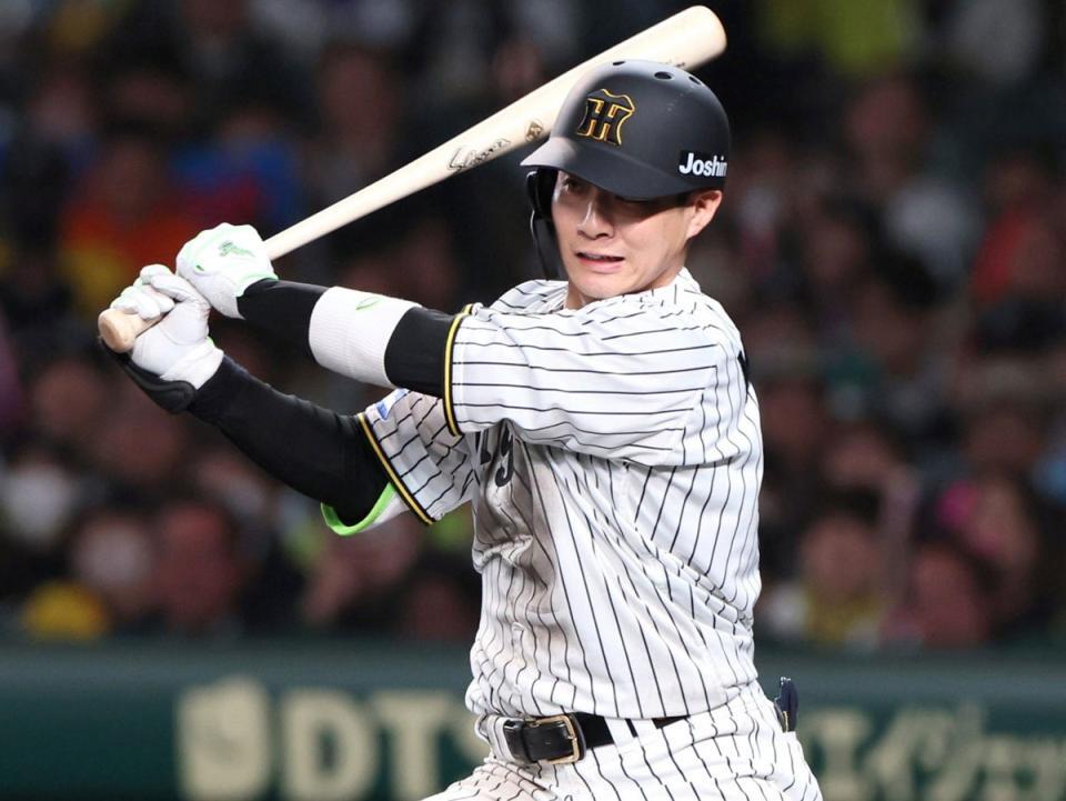 k*1様 阪神タイガース優勝ユニフォーム 木浪聖也０選手 本日、契約更改を行なった#木浪聖也 選手のスーツ姿をお届けし