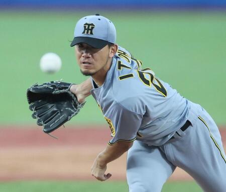 　先発し、投げ込む伊藤将（撮影・田中太一）