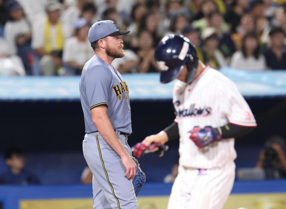 　４回、オスナに犠飛を浴びたビーズリー（撮影・佐々木彰尚）