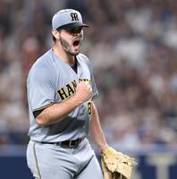 　７回、無失点に抑えたハートウィグは気迫を見せる（撮影・田中太一）