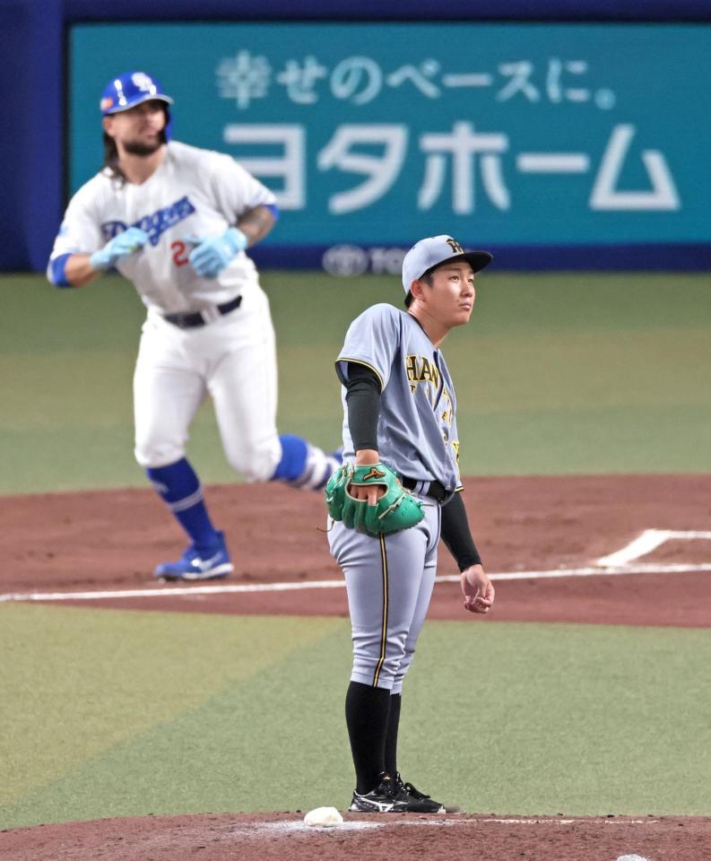 　２回、チェイビスにソロを浴びる伊原（撮影・立川洋一郎）