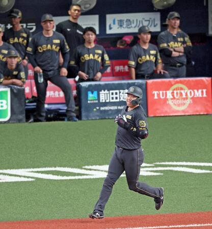 　１１回、サヨナラのチャンスで中飛に終わる大山（撮影・立川洋一郎）