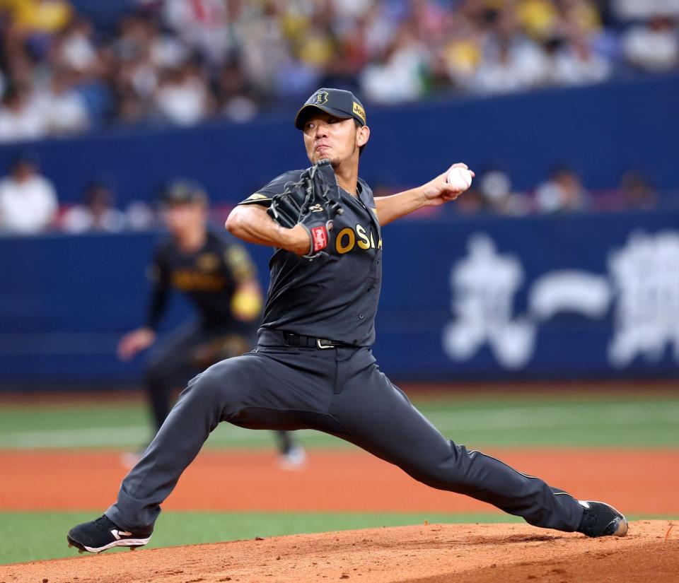 　先発し力投する伊藤将（撮影・山口登）