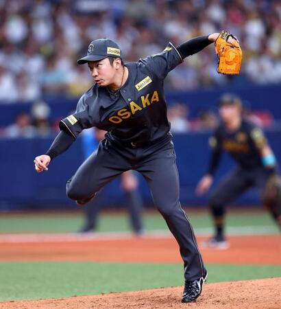 　９回、力投する石井（撮影・山口登）