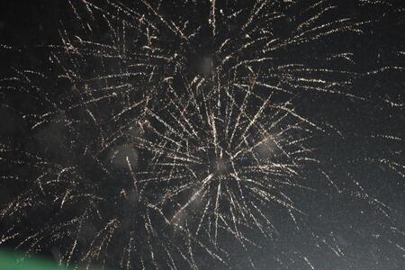 　５回裏終了後、花火が打ち上がったほっともっとフィールド神戸