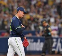 　３回、佐藤輝にソロを浴びた奥川（撮影・西田忠信）