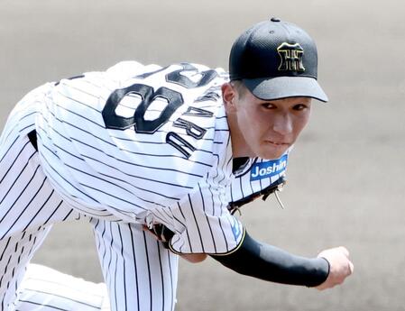 　先発し、投げ込む今朝丸（撮影・田中太一）