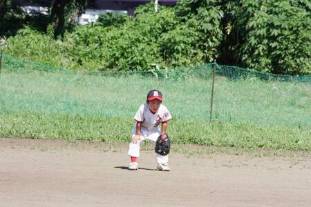 　小学生時代の井坪（本人提供）