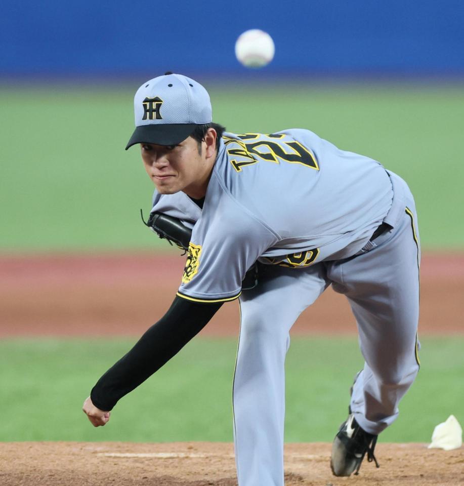 　先発し、投げ込む高橋（撮影・田中太一）