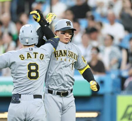 阪神・森下 弾丸18号!今季7度目初回撃ち わずか9球で先制 総力ドローで減らした「マジック18」