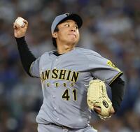 　先発し、投げ込む村上（撮影・田中太一）