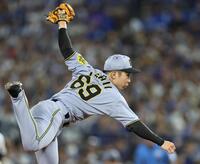 　９回を無失点に抑える石井（撮影・田中太一）