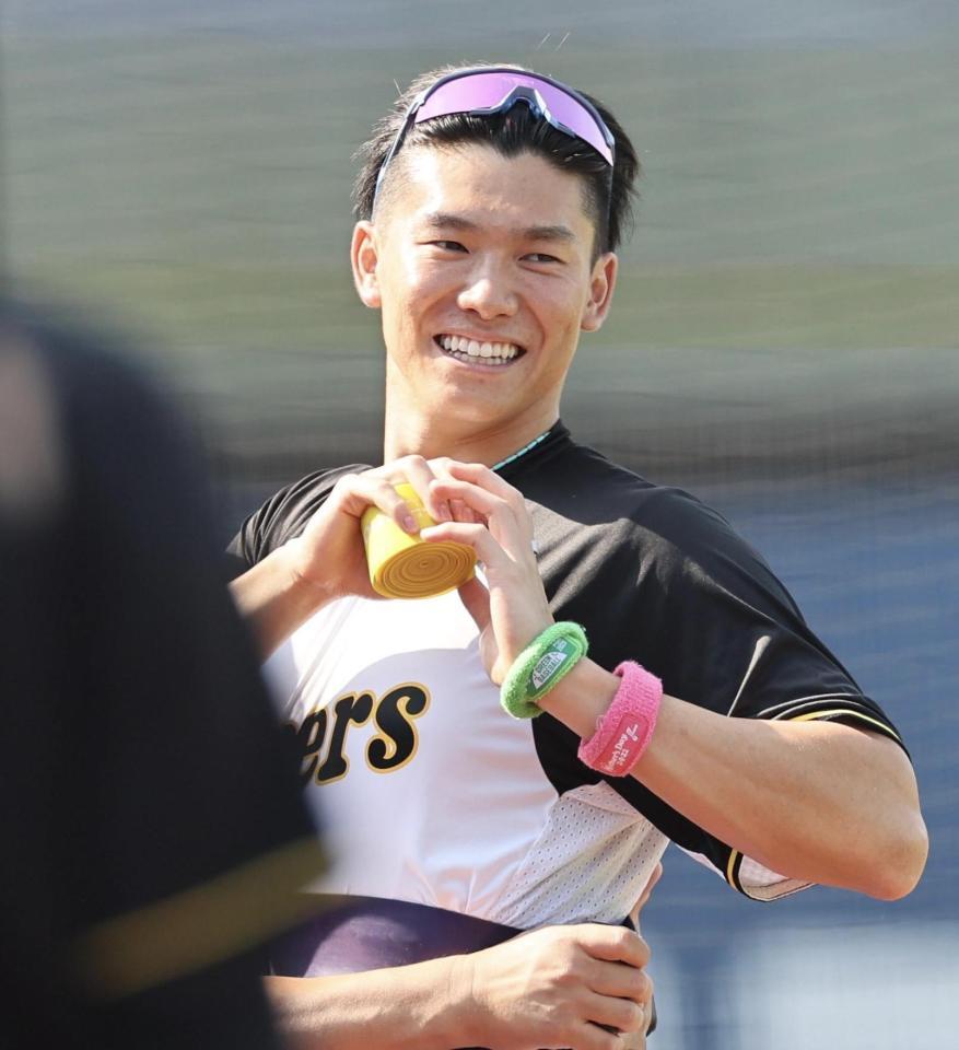 　１軍に合流した湯浅（撮影・田中太一）