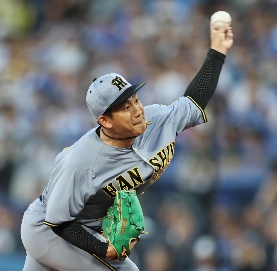 　先発し力投する伊原（撮影・田中太一）