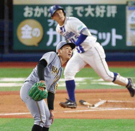 　２回、松尾に同点２ランを浴びる伊原