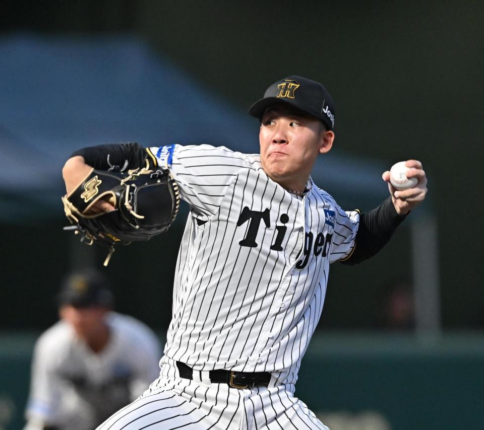 力投する先発の富田（撮影・西田忠信）