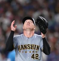 　２回を三者凡退に抑えるネルソン（撮影・田中太一）