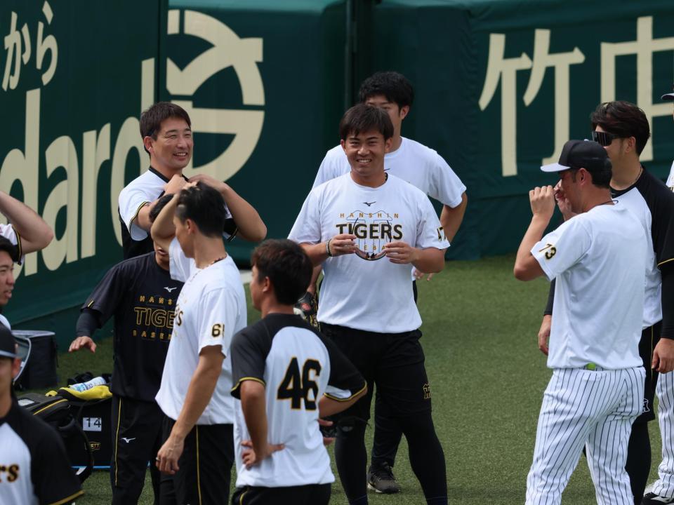 　１軍に合流した桐敷（撮影・立川洋一郎）