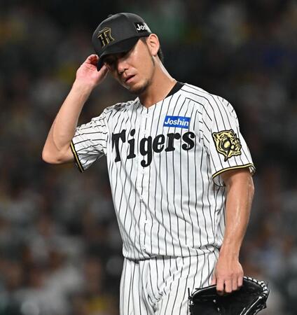 　７回途中、降板する伊藤将（撮影・西田忠信）