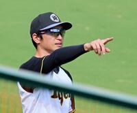 阪神タイガース　ゲラ選手ユニ 阪神・ゲラ 来季残留熱望 29歳誕生日をナイン祝福「来年もこう