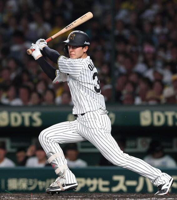 阪神・小幡 定位置奪回へ打力UP取り組み中 北川、梵両コーチから打撃