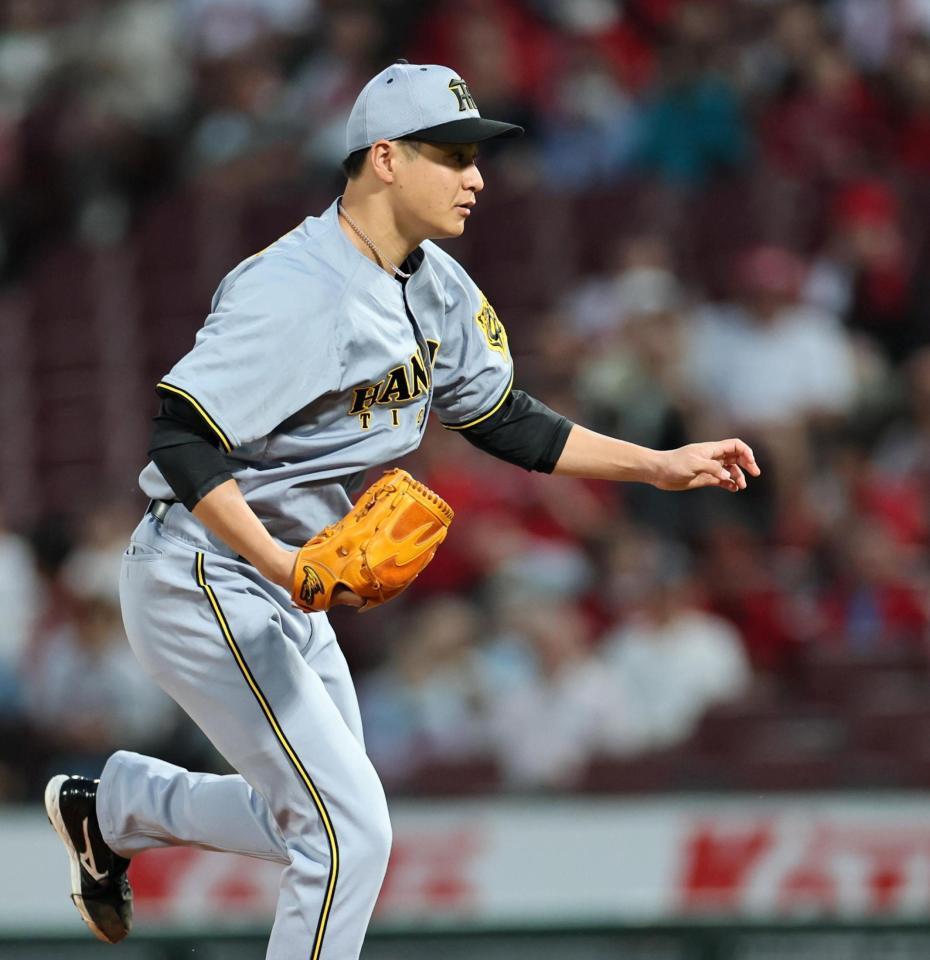 　先発し、投げ込む大竹（撮影・田中太一）