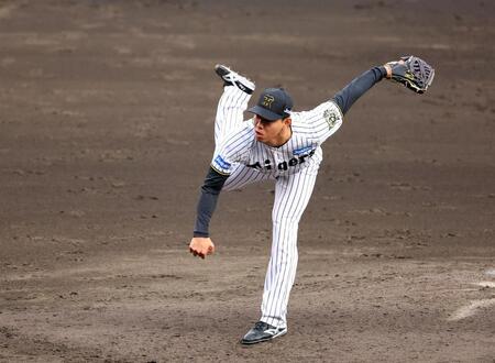 　５回、２番手で登板し力投する工藤（撮影・山口登）