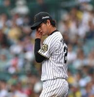 　５回、蝦名に適時打を浴びた高橋（撮影・北村雅宏）