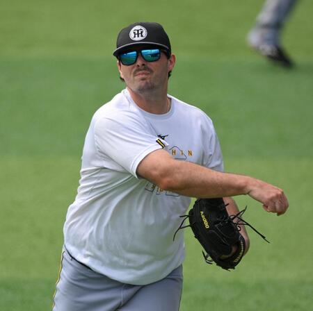 　一軍に合流したハートウィグ（撮影・伊藤笙子）