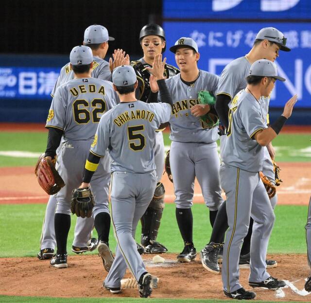 阪神 藤川球児監督があえて個人名を出して評価した左腕「成長するの