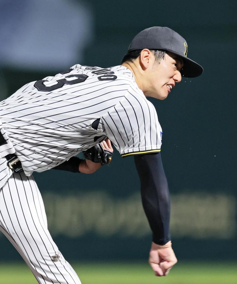 　広島打線を相手に力投する先発の石黒（撮影・立川洋一郎）