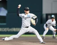　広島打線を相手に力投する西勇（撮影・立川洋一郎）